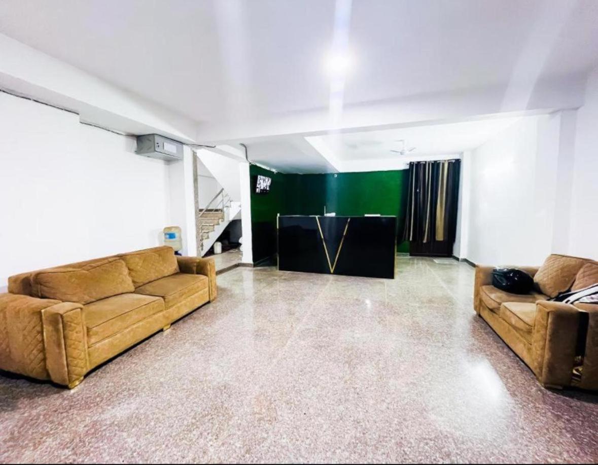 Hotel Aiims New Delhi Extérieur photo